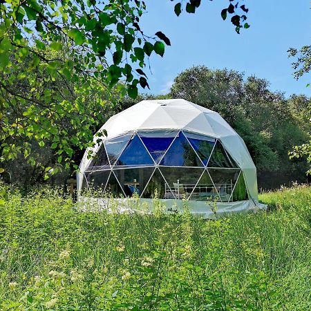 Отель Teapot Lane Glamping - Adults Only Слайго Экстерьер фото