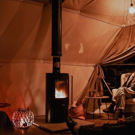 Отель Teapot Lane Glamping - Adults Only Слайго Экстерьер фото