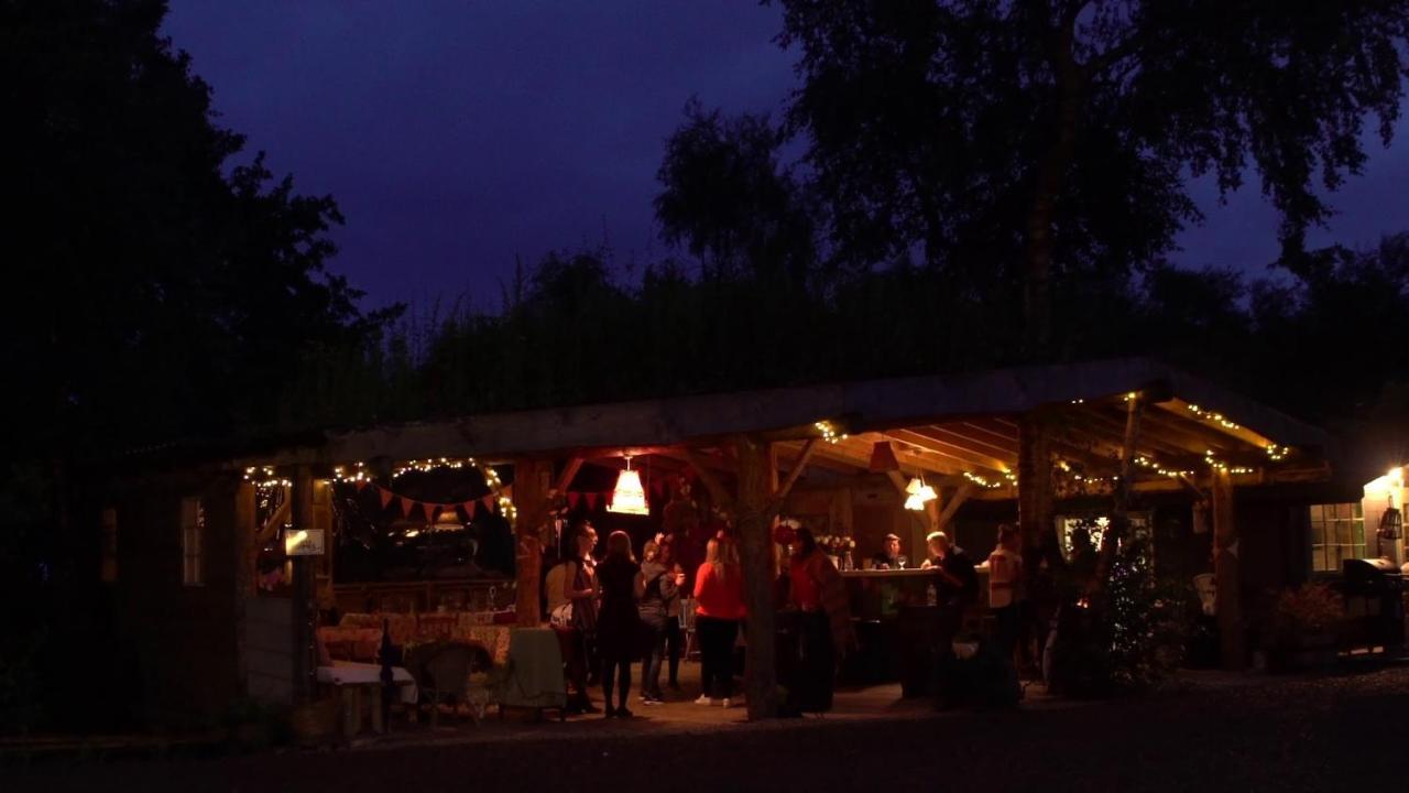 Отель Teapot Lane Glamping - Adults Only Слайго Экстерьер фото